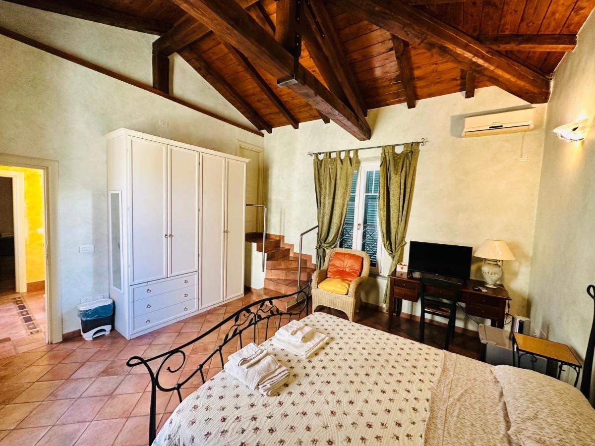 Ferienwohnung Relax Clementina Fiumicino Exterior foto