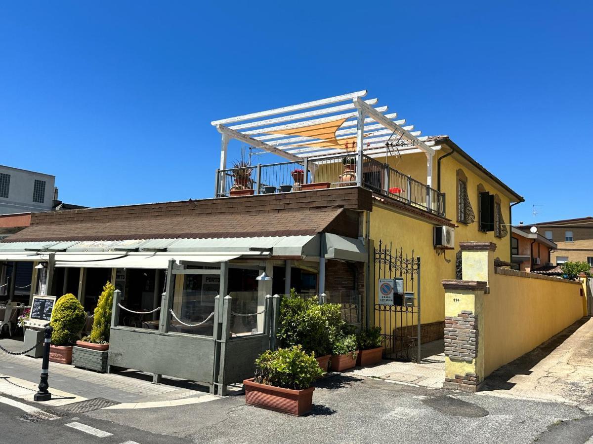 Ferienwohnung Relax Clementina Fiumicino Exterior foto